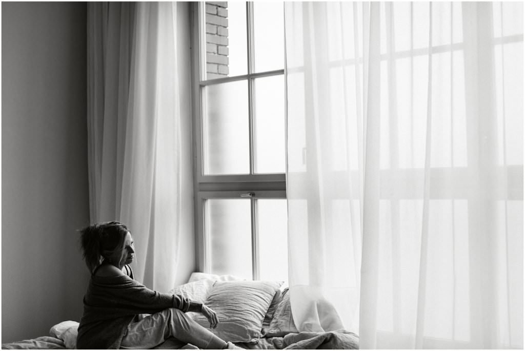 Women pur, Women Portrait, Frauenbilder, Frauen Portrait, natürliche Frauenbilder, Fotoshooting Frau,  natürliche Schönheit, natürliche Bilder, Fotoshooting Arbon, Fotoshooting Ostschweiz, Fotostudio Arbon, sinnliche Bilder, sinnliche Frauenbilder