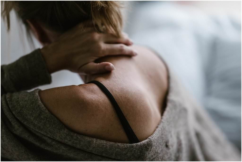 Women pur, Women Portrait, Frauenbilder, Frauen Portrait, natürliche Frauenbilder, Fotoshooting Frau,  natürliche Schönheit, natürliche Bilder, Fotoshooting Arbon, Fotoshooting Ostschweiz, Fotostudio Arbon, sinnliche Bilder, sinnliche Frauenbilder