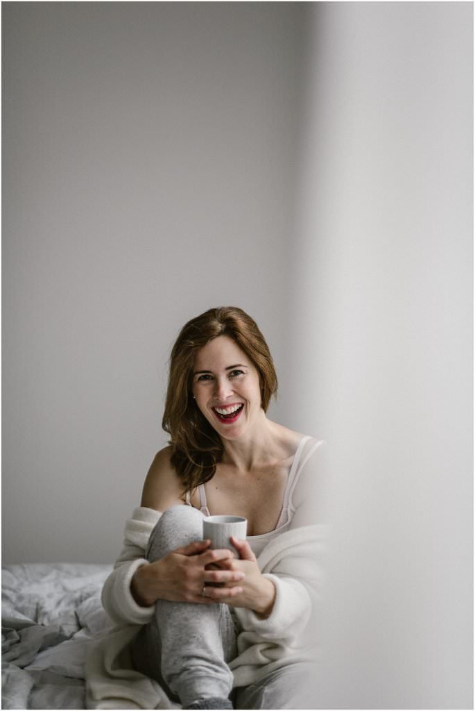 Women pur, Women Portrait, Frauenbilder, Frauen Portrait, natürliche Frauenbilder, Fotoshooting Frau,  natürliche Schönheit, natürliche Bilder, Fotoshooting Arbon, Fotoshooting Ostschweiz, Fotostudio Arbon, sinnliche Bilder, sinnliche Frauenbilder