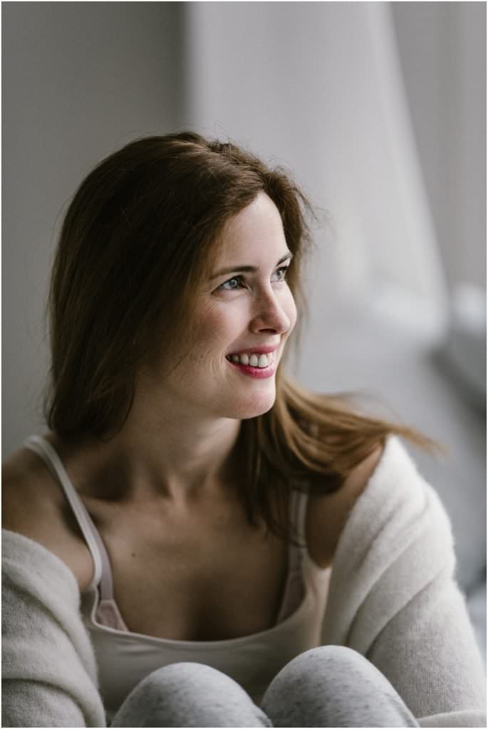 Women pur, Women Portrait, Frauenbilder, Frauen Portrait, natürliche Frauenbilder, Fotoshooting Frau,  natürliche Schönheit, natürliche Bilder, Fotoshooting Arbon, Fotoshooting Ostschweiz, Fotostudio Arbon, sinnliche Bilder, sinnliche Frauenbilder