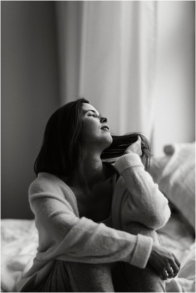 Women pur, Women Portrait, Frauenbilder, Frauen Portrait, natürliche Frauenbilder, Fotoshooting Frau,  natürliche Schönheit, natürliche Bilder, Fotoshooting Arbon, Fotoshooting Ostschweiz, Fotostudio Arbon, sinnliche Bilder, sinnliche Frauenbilder